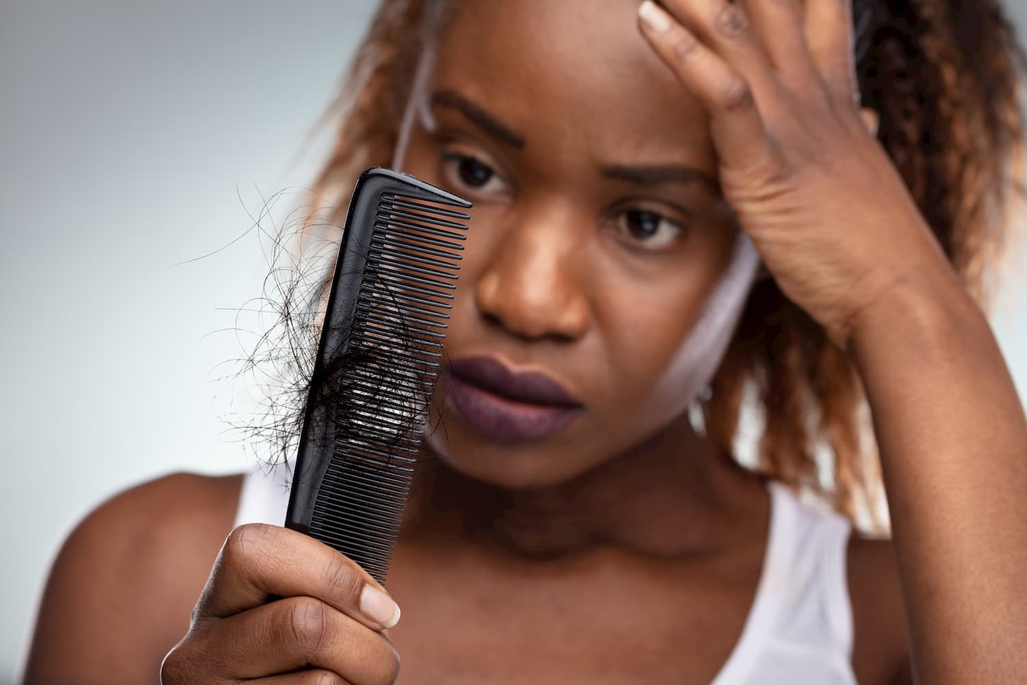 Chute de cheveux, comment y remédier ?