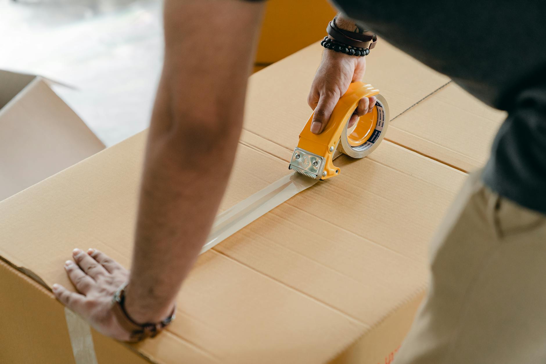 Travailler à domicile : et si l’emballage était votre allié beauté ?